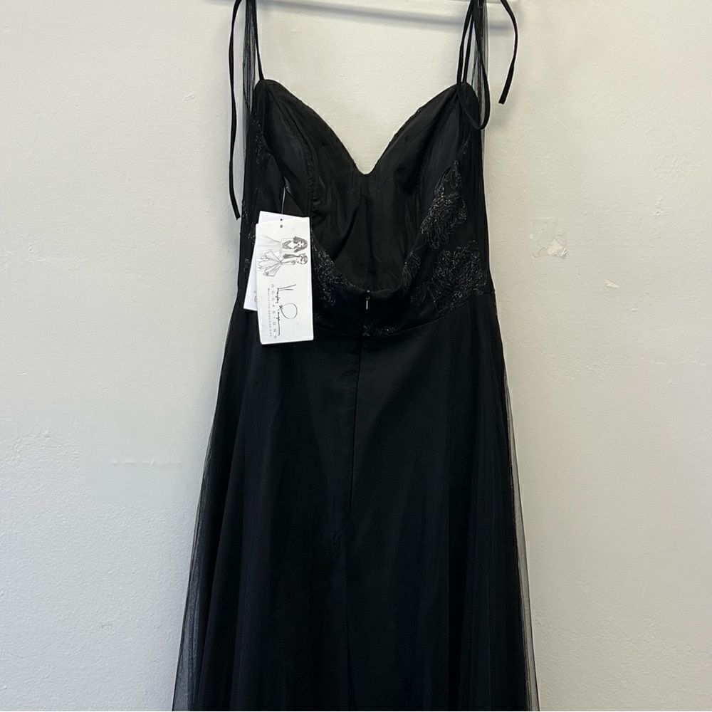 Hayley Paige Occasions Bridesmaid Gown Style 5903 Black, Size 8 - Picture 6 of 15